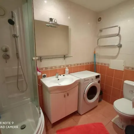 Lillijas Iela 5 Free Parking Park Apartment